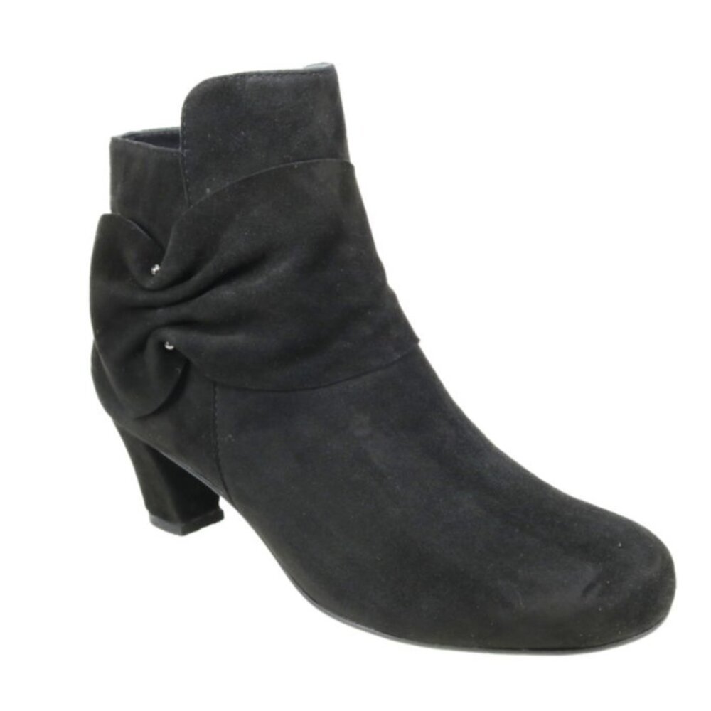 David Tate Women's Cutey Suede Gathered Ankle Boots Black 7.5W